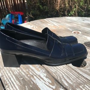 COPY - FLASH SALE! Sesto Meucci Navy Leather Loafer Heels